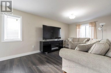 94 REDWOOD DRIVE Belleville (Thurlow Ward) Ontario photo 15