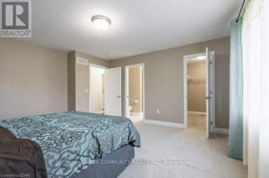 94 REDWOOD DRIVE Belleville (Thurlow Ward) Ontario photo 17