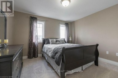 94 REDWOOD DRIVE Belleville (Thurlow Ward) Ontario photo 20
