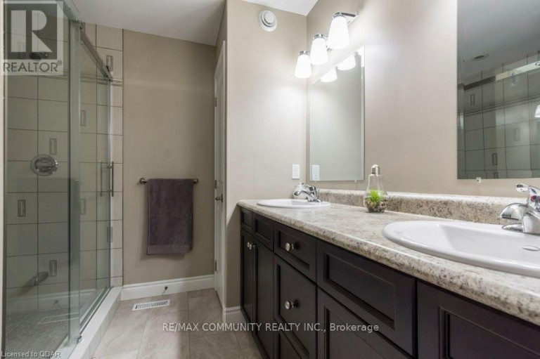 94 REDWOOD DRIVE, Belleville (Thurlow Ward), Ontario, K8N0H5