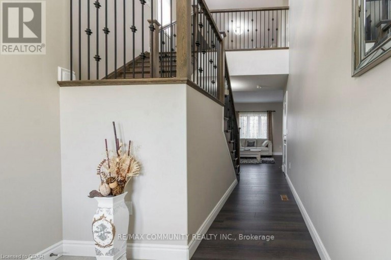 94 REDWOOD DRIVE, Belleville (Thurlow Ward), Ontario, K8N0H5