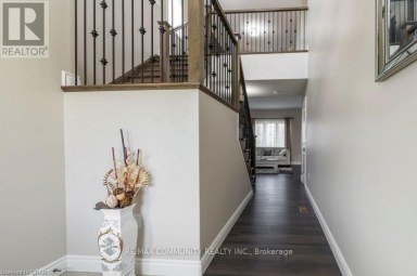 94 REDWOOD DRIVE Belleville (Thurlow Ward) Ontario photo 8