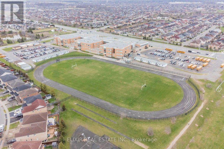 32 TRUMPET VALLEY BOULEVARD, Brampton (Fletcher's Meadow), Ontario, L7A3N8