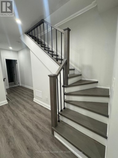 #UPPER - 414 PERTH AVENUE, Toronto (Dovercourt-Wallace Emerson-Junction), Ontario, M6P3Y6
