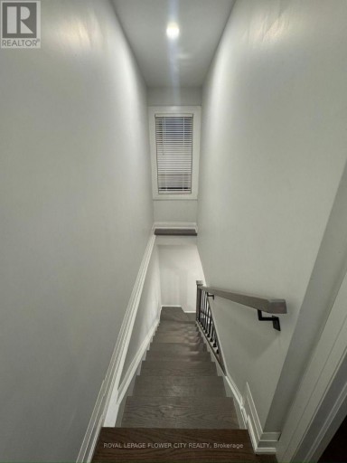 #UPPER - 414 PERTH AVENUE, Toronto (Dovercourt-Wallace Emerson-Junction), Ontario, M6P3Y6