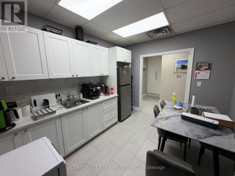 14 - 755 QUEENSWAY Mississauga (Dixie) Ontario photo 14