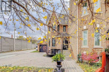 LOWER - 39A LIPPINCOTT STREET E Toronto (Weston) Ontario photo 2