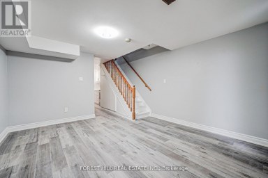 LOWER - 39A LIPPINCOTT STREET E Toronto (Weston) Ontario photo 5