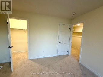 677 PARK ROAD Brantford Ontario photo 12