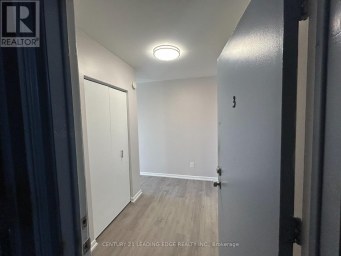 3 - 6311 YONGE STREET Toronto (Newtonbrook East) Ontario photo 2