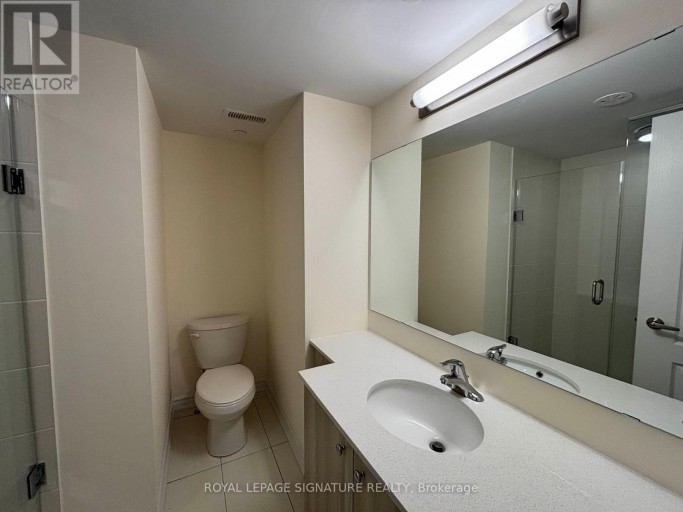 1B CLINTWOOD GATE, Toronto (Parkwoods-Donalda), Ontario, M3A0A8