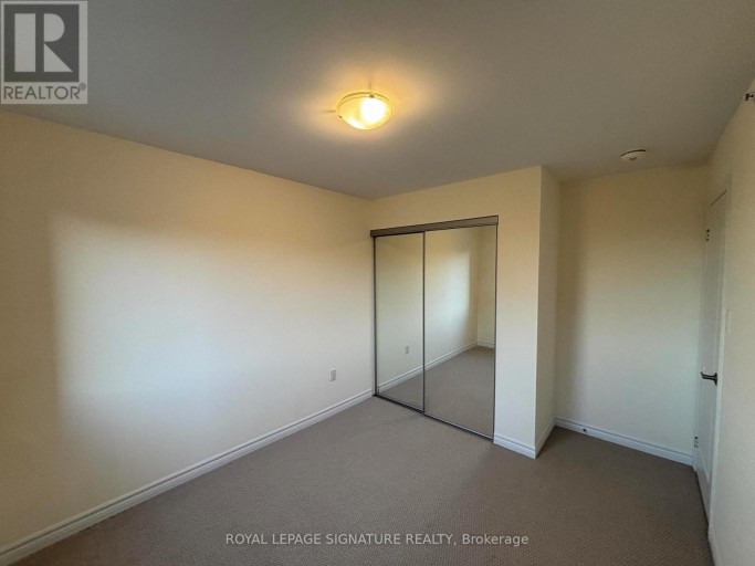 1B CLINTWOOD GATE, Toronto (Parkwoods-Donalda), Ontario, M3A0A8