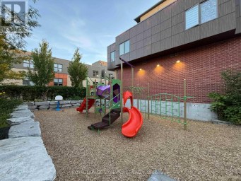 1B CLINTWOOD GATE Toronto (Parkwoods-Donalda) Ontario photo 23