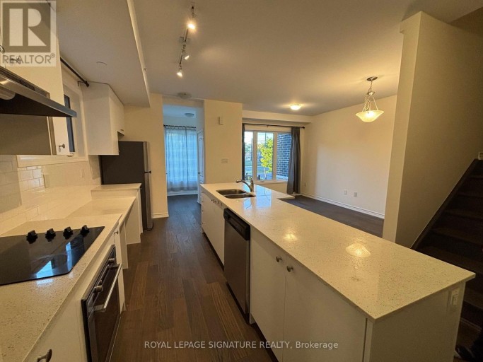 1B CLINTWOOD GATE, Toronto (Parkwoods-Donalda), Ontario, M3A0A8