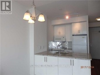 2203 - 70 FOREST MANOR ROAD Toronto (Henry Farm) Ontario photo 6