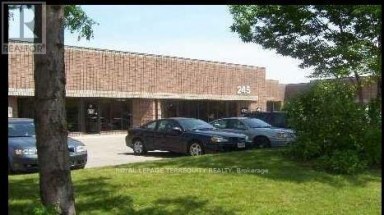 11 - 245 RIVIERA DRIVE Markham (Milliken Mills West) Ontario photo 2