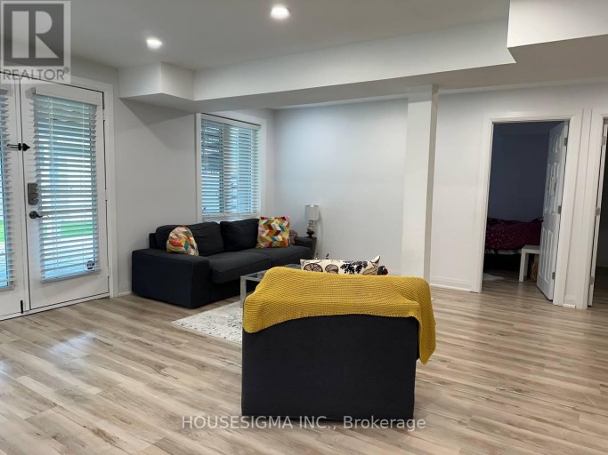 3 PHEASANT DRIVE, Richmond Hill (Oak Ridges), Ontario, L4E3S9