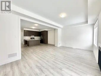 87 SHEPHERD DRIVE Barrie Ontario photo 2