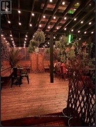 928 BLOOR STREET W Toronto (Dovercourt-Wallace Emerson-Junction) Ontario photo 4