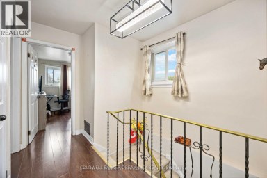 UPPER - 3073 IRESON COURT Mississauga (Malton) Ontario photo 3