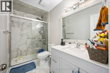 UPPER - 3073 IRESON COURT Mississauga (Malton) Ontario photo 5