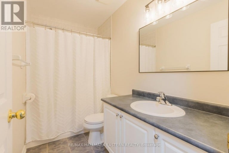 10 SPRINGBANK ROAD, Kawartha Lakes (Omemee), Ontario, K0L2W0
