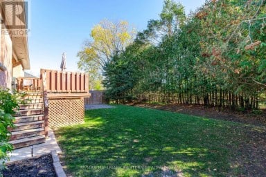 10 SPRINGBANK ROAD Kawartha Lakes (Omemee) Ontario photo 35