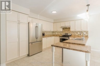 10 SPRINGBANK ROAD Kawartha Lakes (Omemee) Ontario photo 5