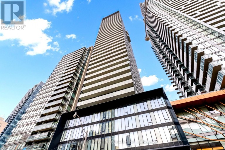901 - 28 WELLESLEY STREET E, Toronto (Church-Yonge Corridor), Ontario, M4Y0C4