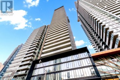 901 - 28 WELLESLEY STREET E Toronto (Church-Yonge Corridor) Ontario photo 3