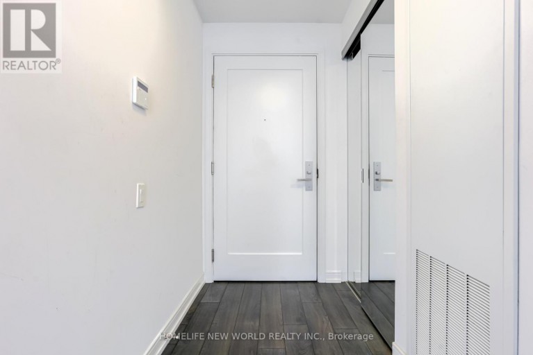 901 - 28 WELLESLEY STREET E, Toronto (Church-Yonge Corridor), Ontario, M4Y0C4