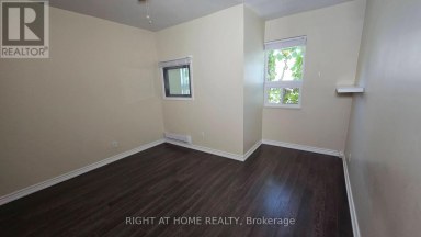 2150 YONGE STREET Toronto (Yonge-Eglinton) Ontario photo 11