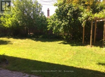 16 TERRYELLEN CRESCENT Toronto (Markland Wood) Ontario photo 7
