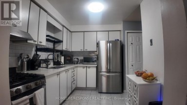 136 ESSLING AVENUE Hamilton (Crerar) Ontario photo 6