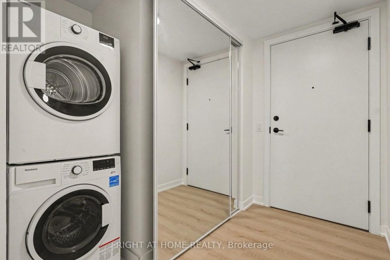 1203 - 100 QUEEN STREET E, Toronto (Church-Yonge Corridor), Ontario, M5C0B5