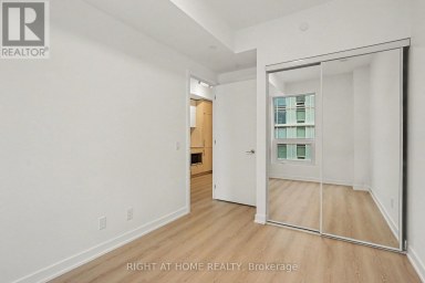 3009 - 100 QUEEN STREET E Toronto (Church-Yonge Corridor) Ontario photo 10