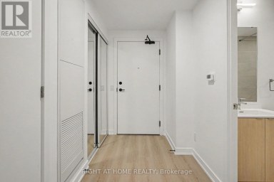 3009 - 100 QUEEN STREET E Toronto (Church-Yonge Corridor) Ontario photo 2