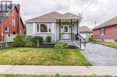 135 CENTRAL PARK BOULEVARD N Oshawa (O'Neill) Ontario photo 1