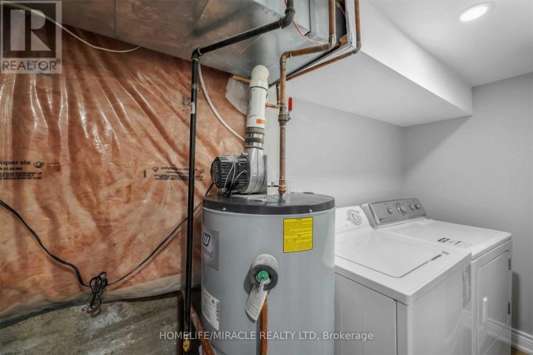 135 CENTRAL PARK BOULEVARD N, Oshawa (O'Neill), Ontario, L1G5Y6