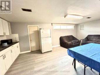 139 BELLAMY ROAD N Toronto (Woburn) Ontario photo 3