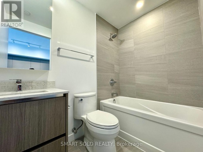 520 - 8188 YONGE STREET, Vaughan (Uplands), Ontario, L4J0M2