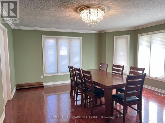 35 MONTCLAIR ROAD N, Richmond Hill (Bayview Hill), Ontario, L4B2T9