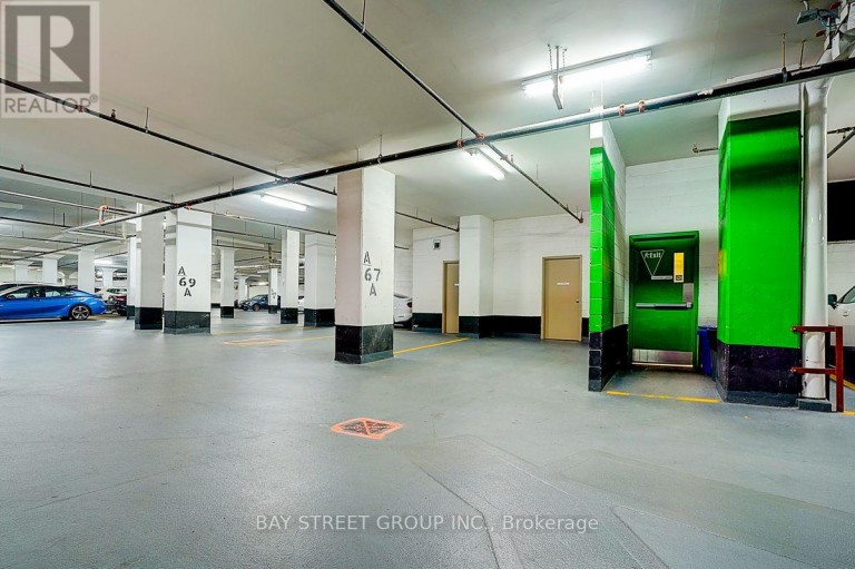 PH3 - 5500 YONGE STREET, Toronto (Willowdale West), Ontario, M2N7L1