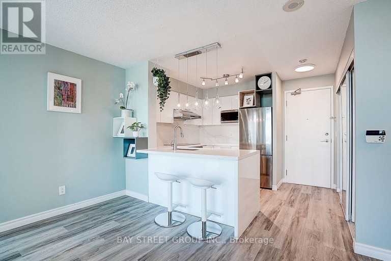 PH3 - 5500 YONGE STREET, Toronto (Willowdale West), Ontario, M2N7L1