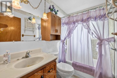 921 ROBINSON ROAD Selwyn Ontario photo 15