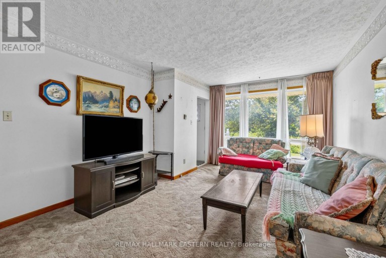 921 ROBINSON ROAD, Selwyn, Ontario, K0L1T0