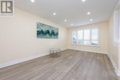 MAIN - 79 CLEARBROOKE CIRCLE Toronto (Rexdale-Kipling) Ontario photo 5