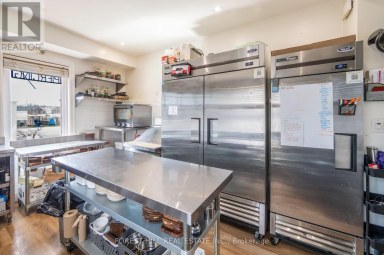 200 - 151 QUEEN STREET S Mississauga (Streetsville) Ontario photo 18