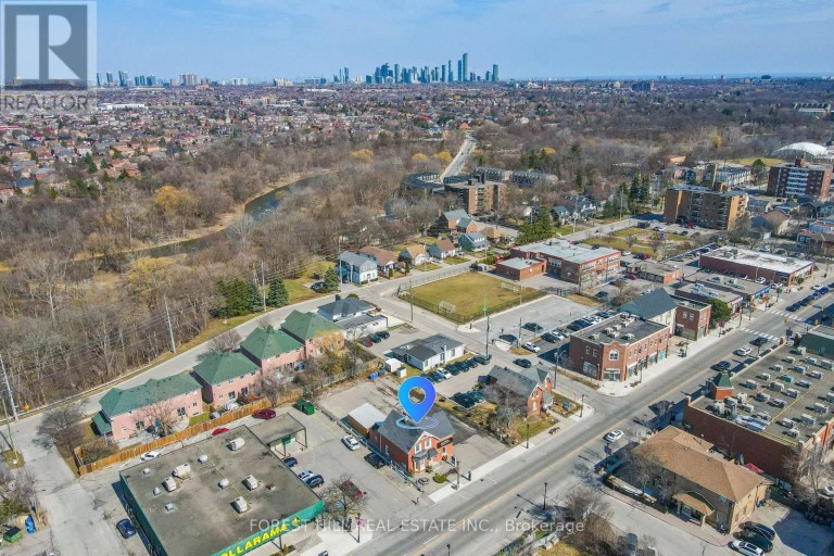 200 - 151 QUEEN STREET S, Mississauga (Streetsville), Ontario, L5M1L1