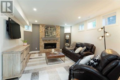 2064 ALMIRA COURT Mississauga (Sheridan) Ontario photo 24